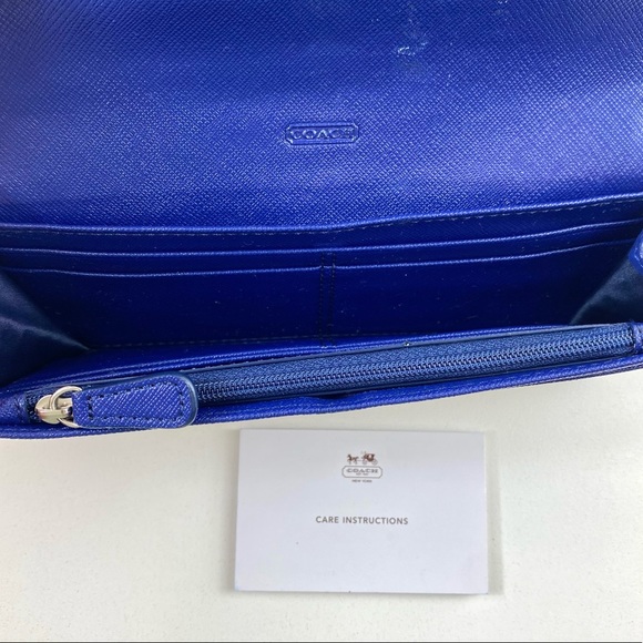 ⛔️SOLD⛔️ Coach F49154 SKHNV Peyton Signature Slim Envelope - Picture 5 of 9